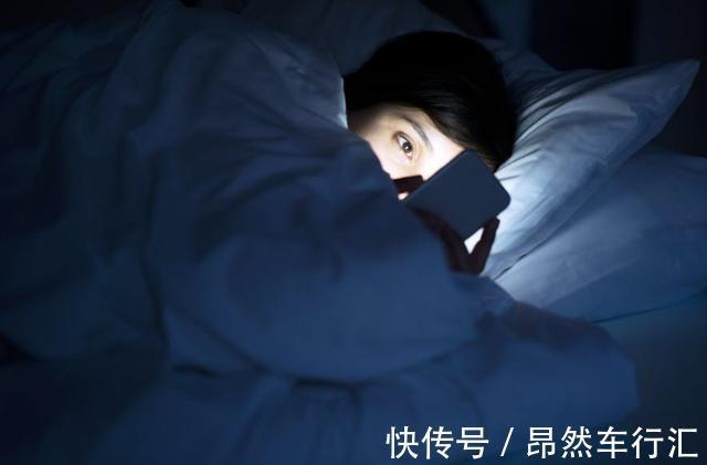 神经系统|失眠是因为缺少维生素?建议经常失眠的人,适当补充这3种维生素