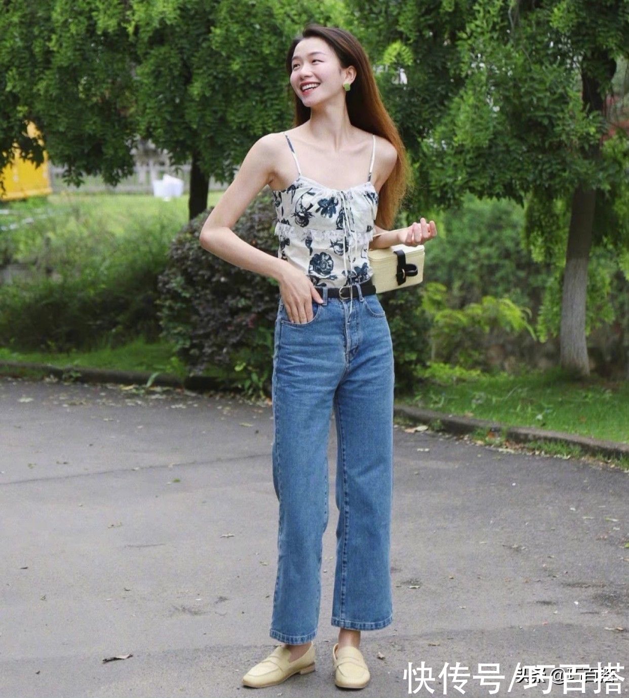 西装裤|夏季可以“闭眼入”的实用搭配，能够摆脱单调，穿上还能时髦