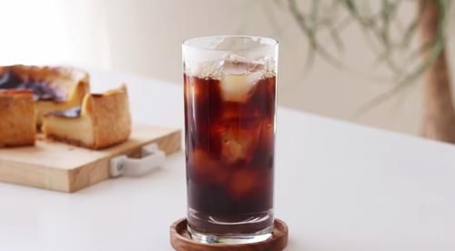  法式蛋奶派，酥脆派皮配上蛋白糊，细腻香甜如牛奶般丝滑