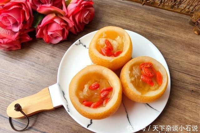 它是水果也是药,隔三差五吃一次,滋润喉咙,一年四季不咳嗽