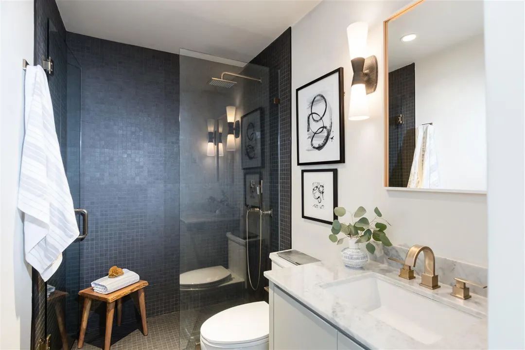 女友|110㎡现代简约，他买带院子的房子，跟女友求婚，浪漫令人羡慕