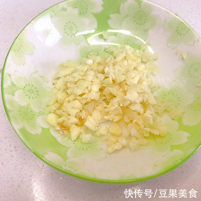 菜花|这道番茄木耳炒菜花，汤汁都要舔干净