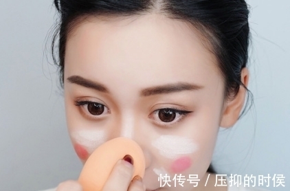 化妆刷|化妆刷VS美妆蛋,上妆效果哪家强?看完这篇你就不纠结了!