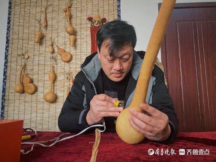  火墨|走近非遗泰山宋氏烙画葫芦，演绎“火墨”工艺传奇