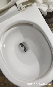 妙招|马桶脏了别费力刷,学会小妙招污垢清除一点都不费劲,轻松做懒人