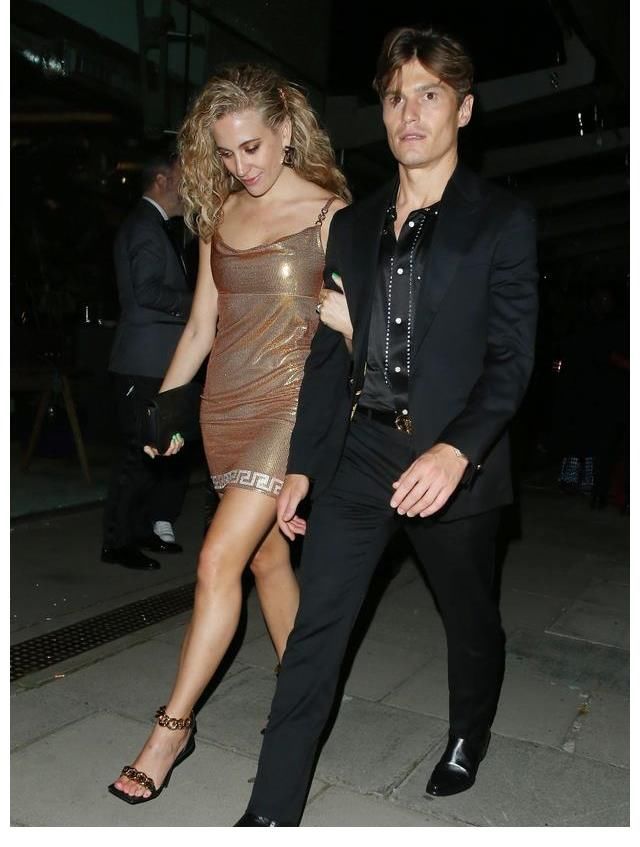 派对|皮克茜·洛特(Pixie Lott)和奥利弗·柴郡在伦敦参加GQ的派对