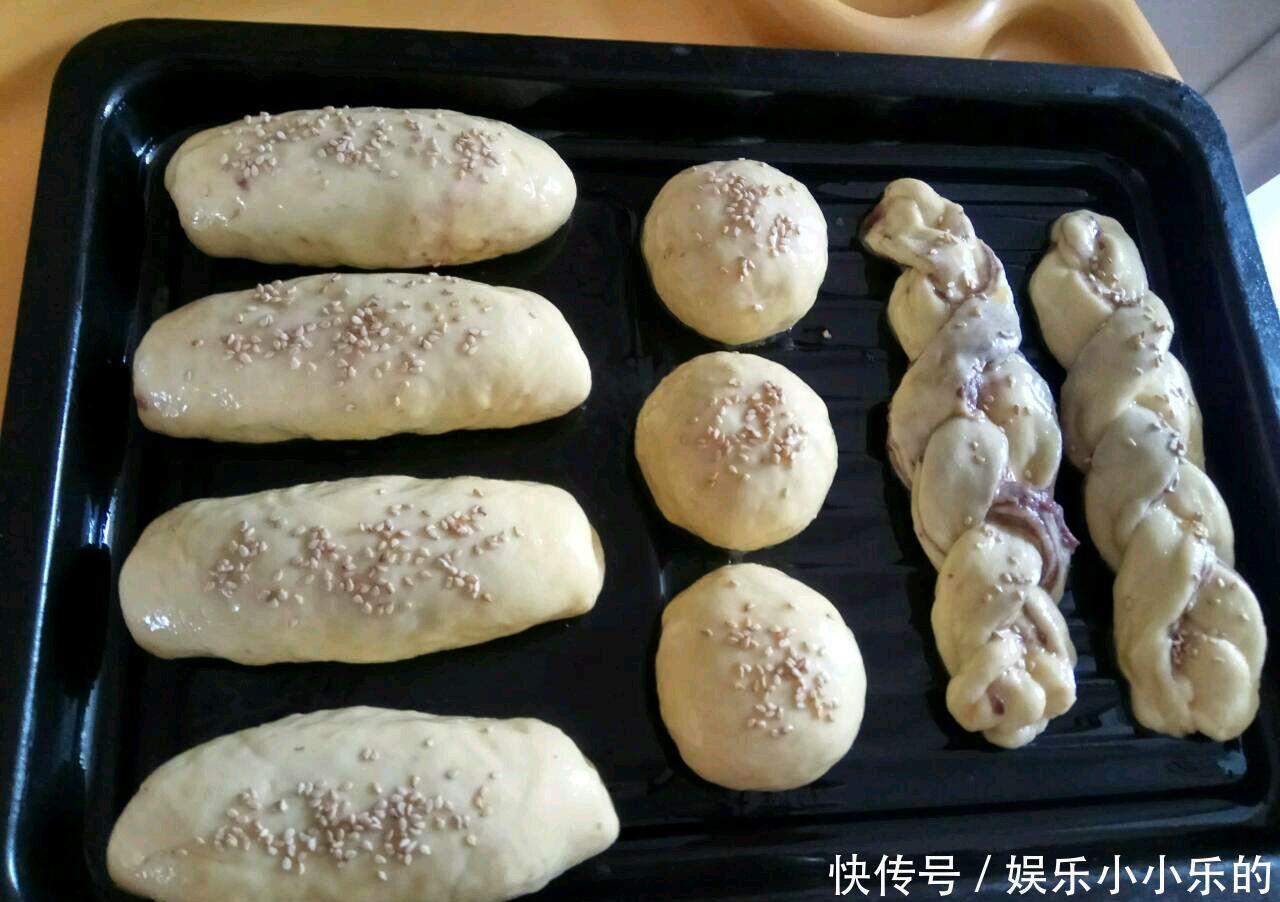 面包|赞不绝口的牛奶红豆面包，早餐来一个妙极了
