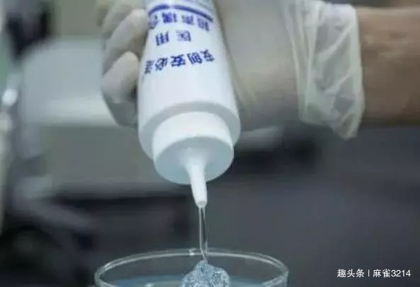 医生|做B超时医生在肚子上涂的“透明胶体”是啥说出来你可能不信
