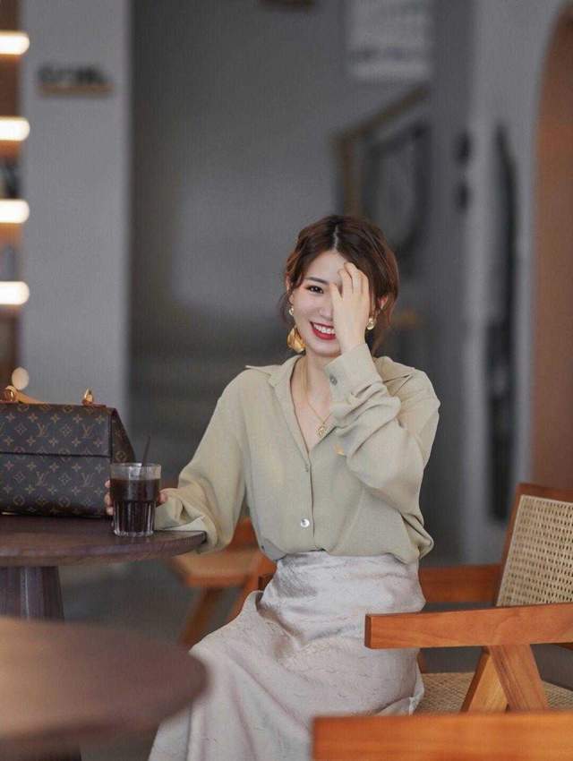 秋天|你想要打造慵懒风?秋天的这3种风格穿搭,不光百搭还很好看