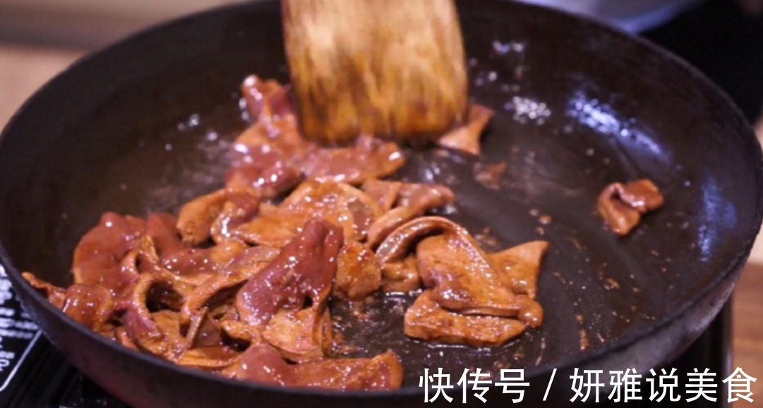 此道菜男人最爱吃，美味可口，最欢迎的下酒菜，家人抢着吃