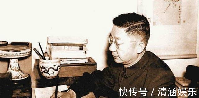 孔子#斗了半辈子,郭沫若在鲁迅死后写了两句话,今天看来一句都没说错