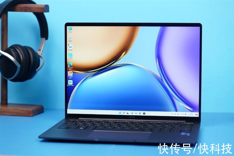 笔记本|主流高端轻薄本对比测试：荣耀MagicBook V 14 VS. Yoga 14s 2021