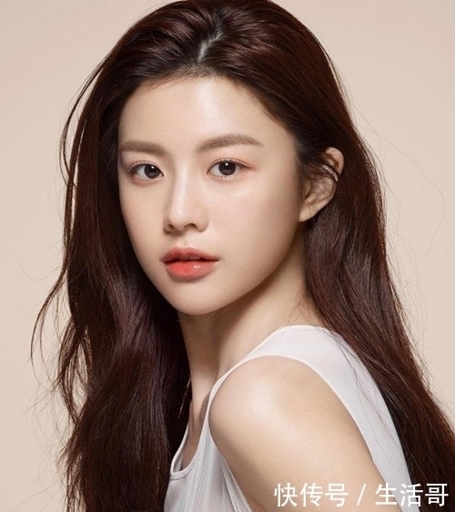 洁面乳|想要''0毛孔“摆脱草莓鼻,坚持这几点,让你也肤若凝脂!