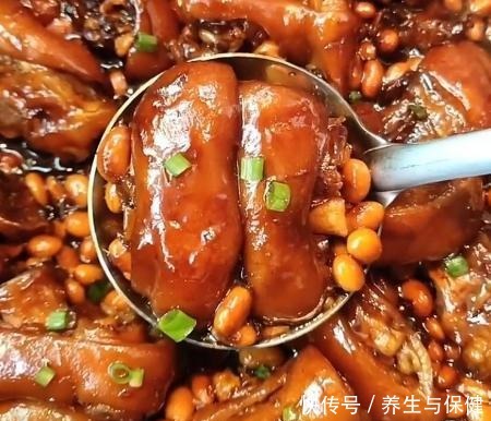 炖猪蹄,牢记“3不放”,做出来的猪蹄软烂入味,入口即化,超香!