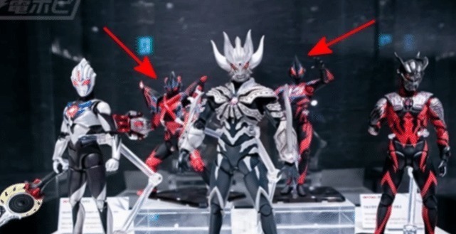 怪兽|国产正版奥特曼有多生草造型诡异,还能变怪兽,创意碾压万代!