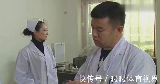 异性|妈妈半夜被摇醒,因10岁儿子要“吃饭”:没有隐私的母爱真可怕