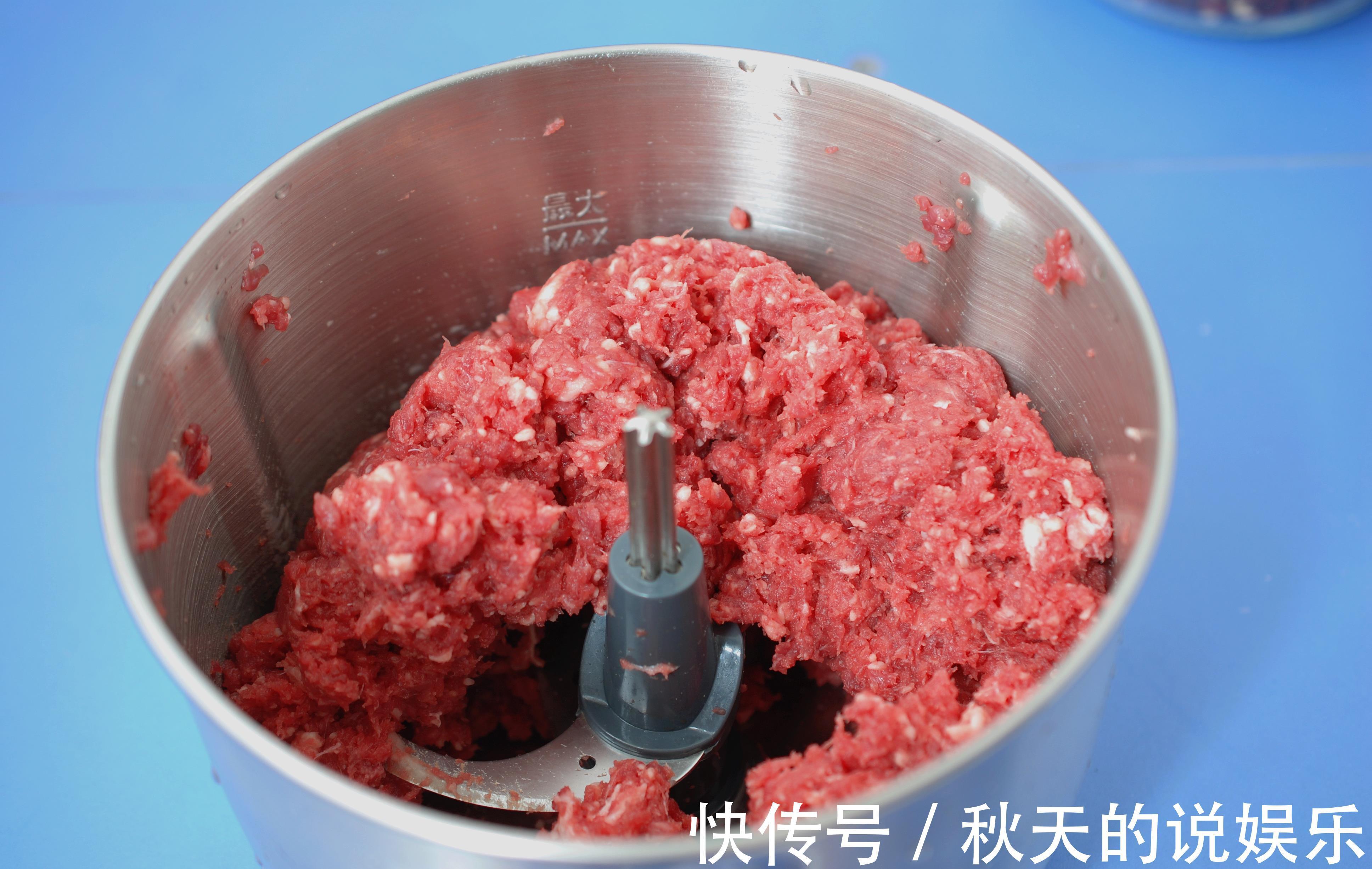 手抓饼|不揉面不发面的牛肉饼,一咬满口都是肉汁儿!3分钟出锅,简单