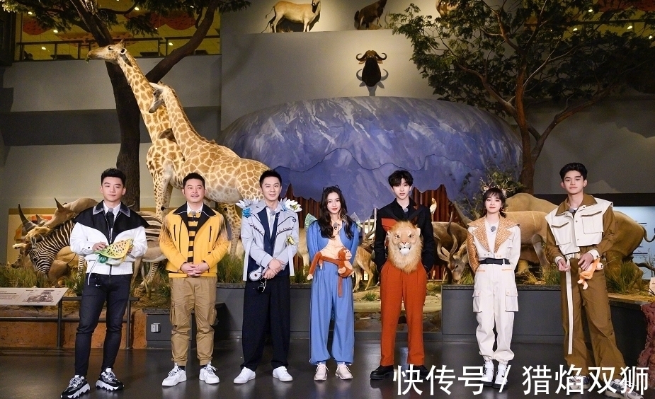 姜貞羽|跑男9下期精彩了，三位當(dāng)紅女藝人來(lái)襲，堪比是大型視覺盛宴！