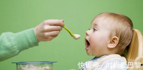 营养均|如何给宝宝断奶?保持营养均衡,减少母乳次数,用奶粉代替