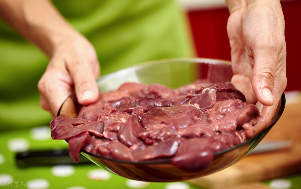 血管堵塞|比肥肉还容易升高血脂的食物,你可能天天吃,怪不得血脂高