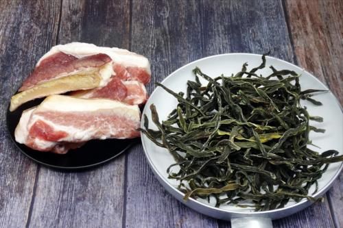 豆角|7月,此菜再不吃就老了,晒干后保存起来,冬天拿来炖肉吃太香了