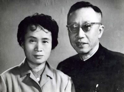 楷书@溥仪生前最后的28个字,却透露出他的硬笔书法水平,笔笔精彩