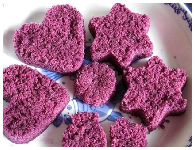 出门买蛋糕费时又费心，简单几步就能在家做，不仅自由还干净卫生