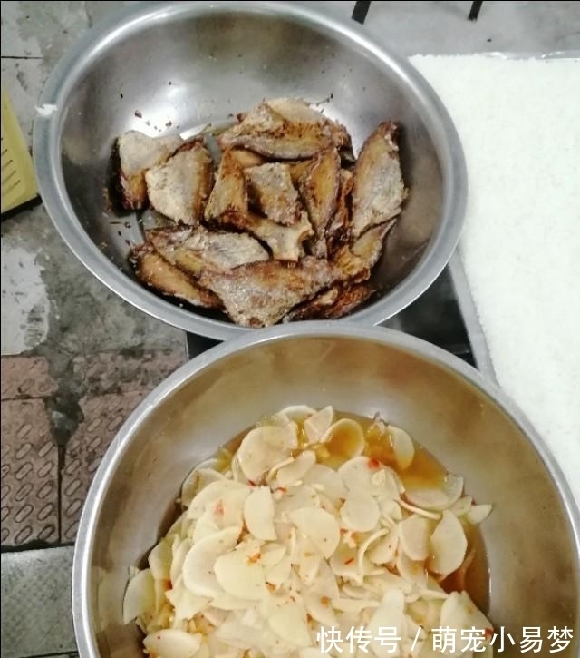 阿姨|工厂这种伙食能留得住员工吗?伙伴:看看再说