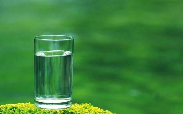 肝火旺盛|早起口干、口苦、口臭,不外乎是“三种火”,降火喝3茶,撇3习!