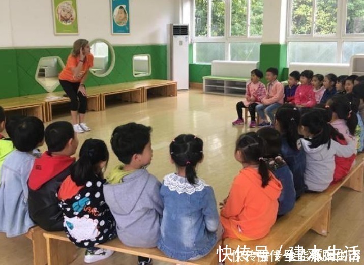 终结|幼儿园小班“收费单”走红,爹妈催生100遍,一张收费单“终结”