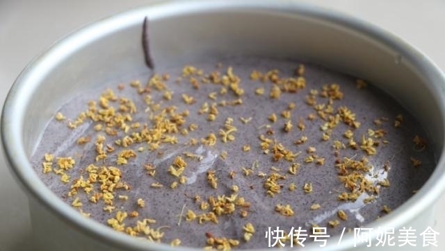 包子|黑米新吃法,不用水不加油,打上鸡蛋做米糕比包子好吃