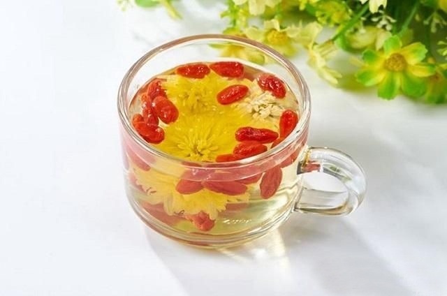 干涩|肝脏好不好,看看中指就知道!教你一招,轻松平息肝脏火气!