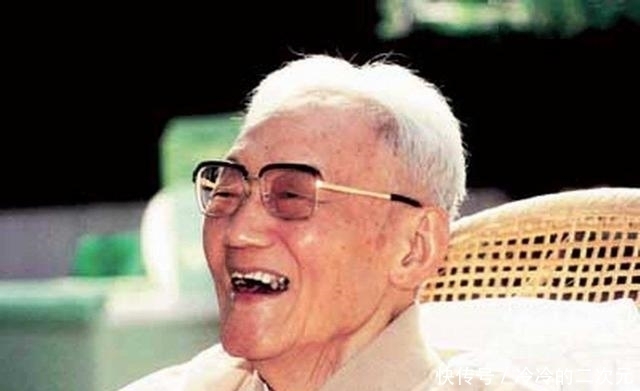 萧珊|巴金与妻子:一生爱一人足矣,守着骨灰度余生,永不说再见