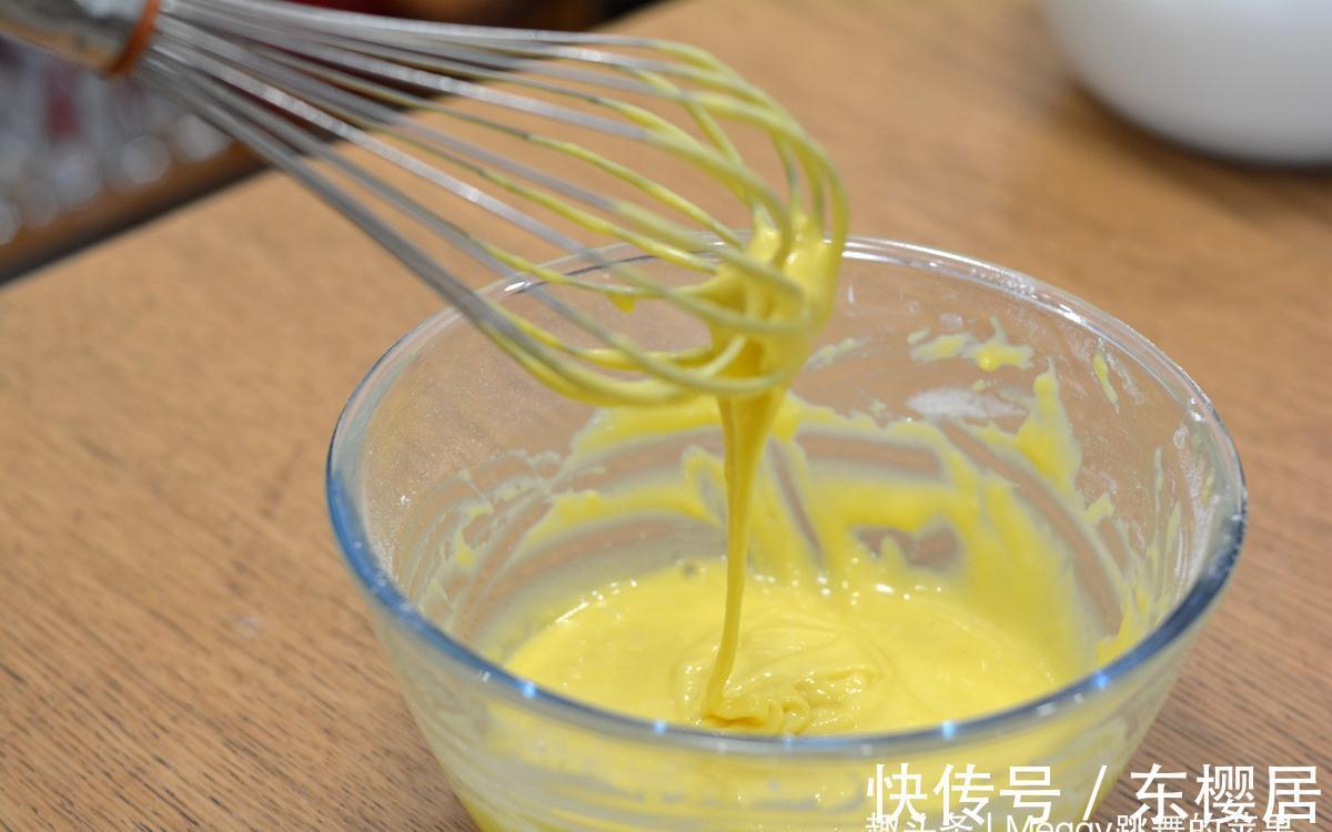 你用电饭煲做戚风蛋糕老不成功？苹果姐教你详细操作，松软轻盈