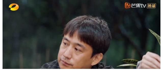 做菜|黃磊做菜翻車，“暖場(chǎng)王”何炅高情商緩解尷尬，只是那英沒(méi)有回應(yīng)