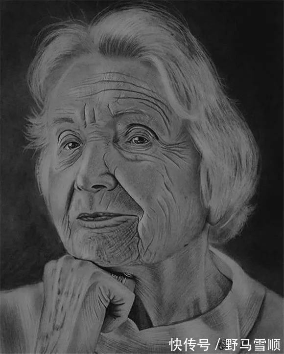 维也纳$身残志坚:没有双手的他,画出令人惊叹的铅笔肖像