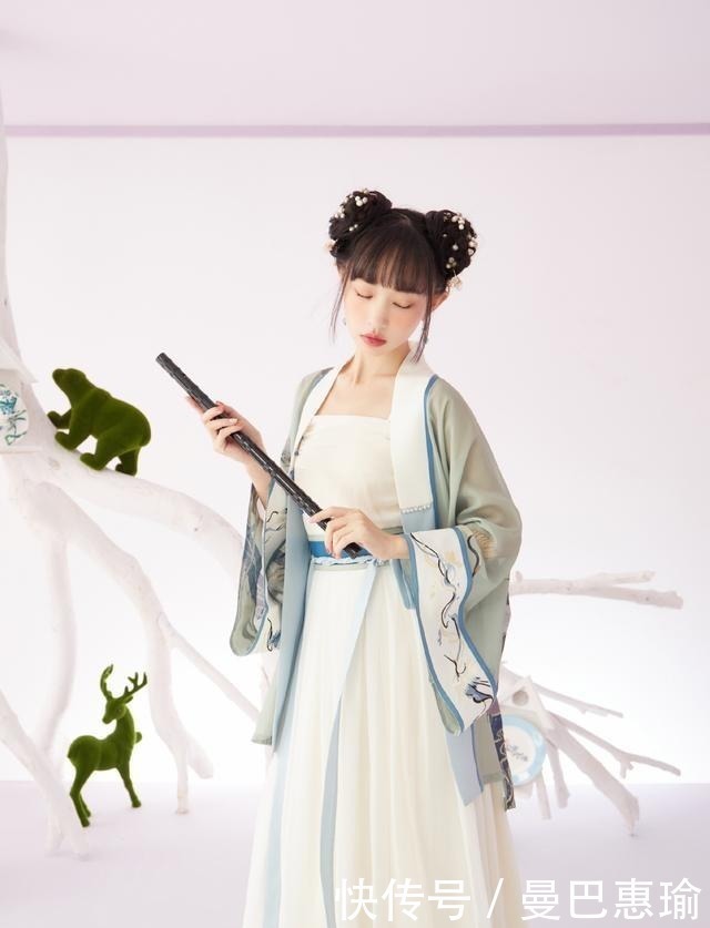汉服|汉服也有“茶艺风”,风格清新又自然,穿上它们比“绿茶”还美