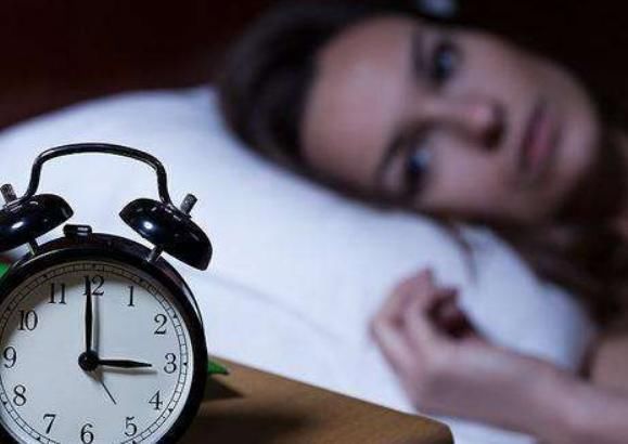 入睡|找到安眠药的“替代品”,在开水中加一点,助你一觉到天亮!