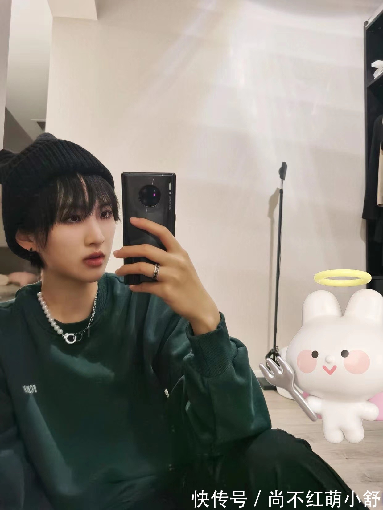 脸型 任正非之女姚安娜的“新发型”真利落,但是量感不太匹配,太显man