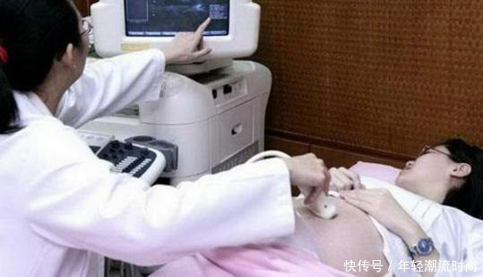 三胞胎|90后妈妈怀三胞胎，肚子像是要撑破，医生无奈决定提前结束妊娠