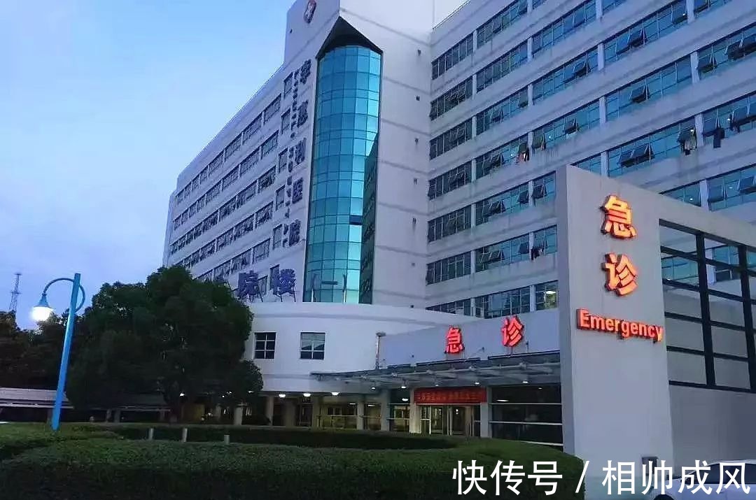 达芬奇|开机1次就3万,国内21家医院却扫货式购买,美企设备垄断全球20年
