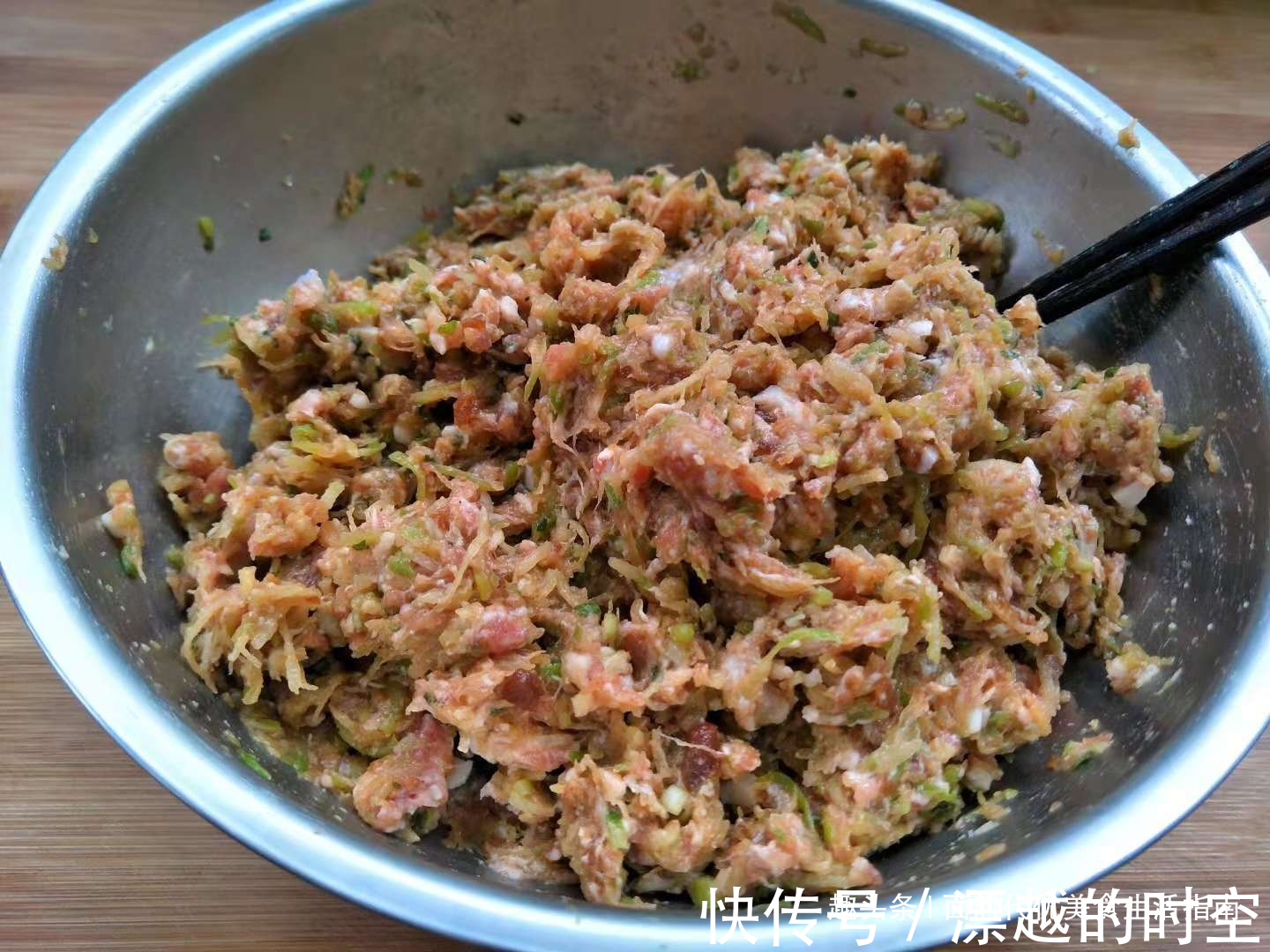 萝卜丝|冬天用它包饺子太香了，5毛钱一斤，鲜嫩多汁，增强抵抗力少得病