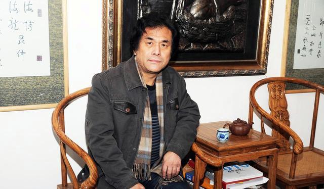 铁匠兄弟花4年创作铁皮画,拒绝商家50万收购一幅要敲10万锤