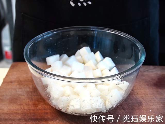 腌萝卜丁|萝卜到底要不要去皮有人去皮,有人不去皮,吃了20年我才知道