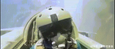 为什么战斗机飞行员必须戴面罩,而民航却不用!