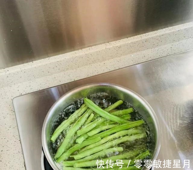 梅花肉|梅花肉蒸饺，一口一个停不了！