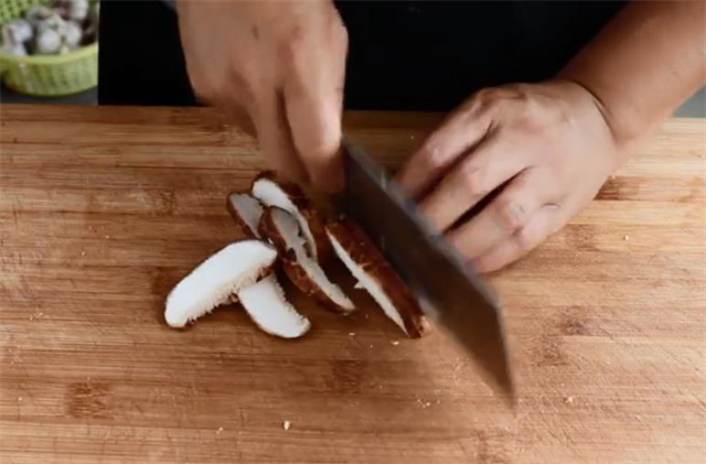 豆腐皮|砂锅土豆粉怎样做才好吃?原来这样做更营养,一次做一大锅不够吃