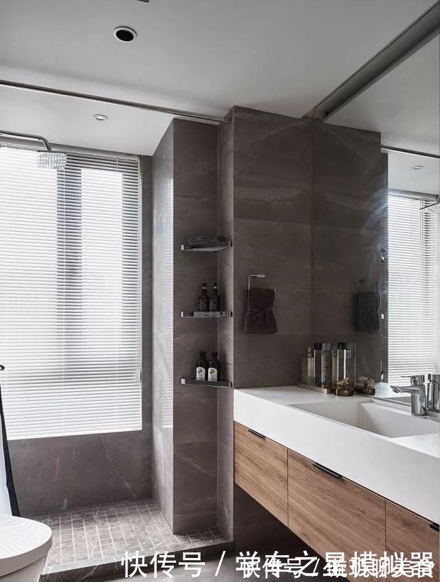 次卧|一样的80㎡,他家装修出的效果为什么这么宽敞,超大客厅真棒!