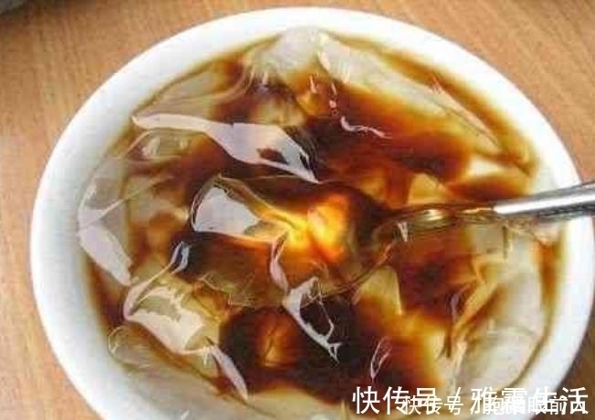 饮品|在中国没人吃的食物,在国外,却成了奢侈品,取名雨滴蛋糕