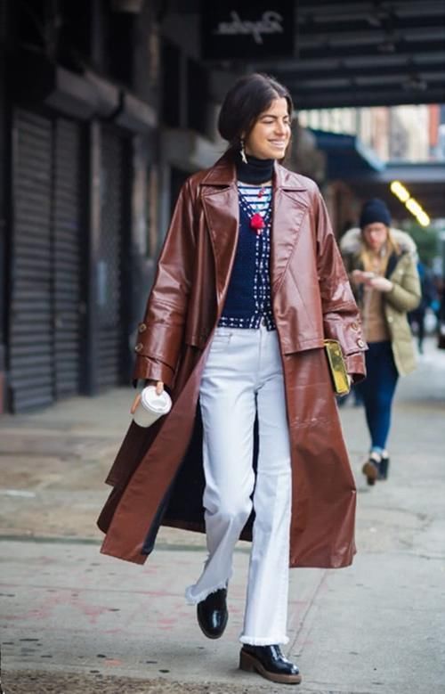 阔腿裤已过时,现在潮人们都在穿“括号裤”,不仅显高还贼能瘦腿